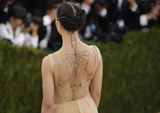 Gala MET 2016 - tych zdjęć nie zobaczycie nigdzie indziej (FOTO) Gala MET 2016 - tych zdjęć nie zobaczycie nigdzie indziej (FOTO)