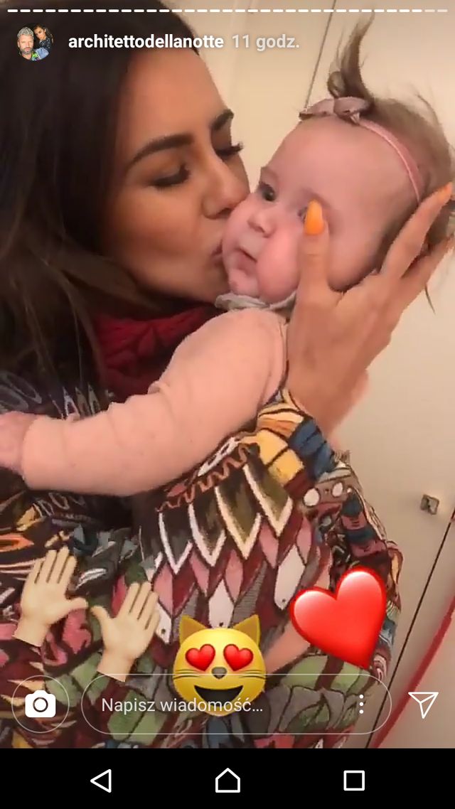 Mia ma już PÓŁ roczku! Natalia Siwiec pokazała urocze zdjęcia (Instagram) Mia ma już PÓŁ roczku! Natalia Siwiec pokazała urocze zdjęcia (Instagram)