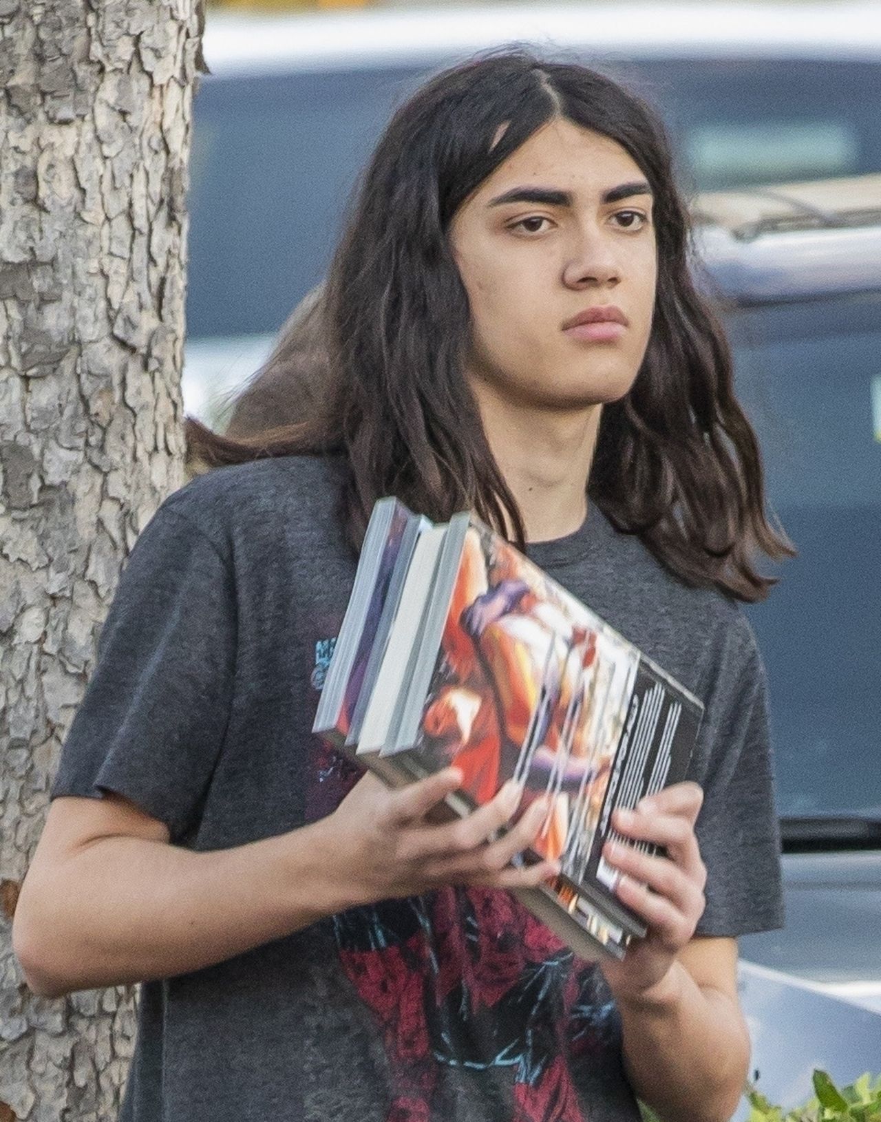 Michael Bibi Jackson, najmłodszy syn króla popu, na zakupach (ZDJĘCIA)