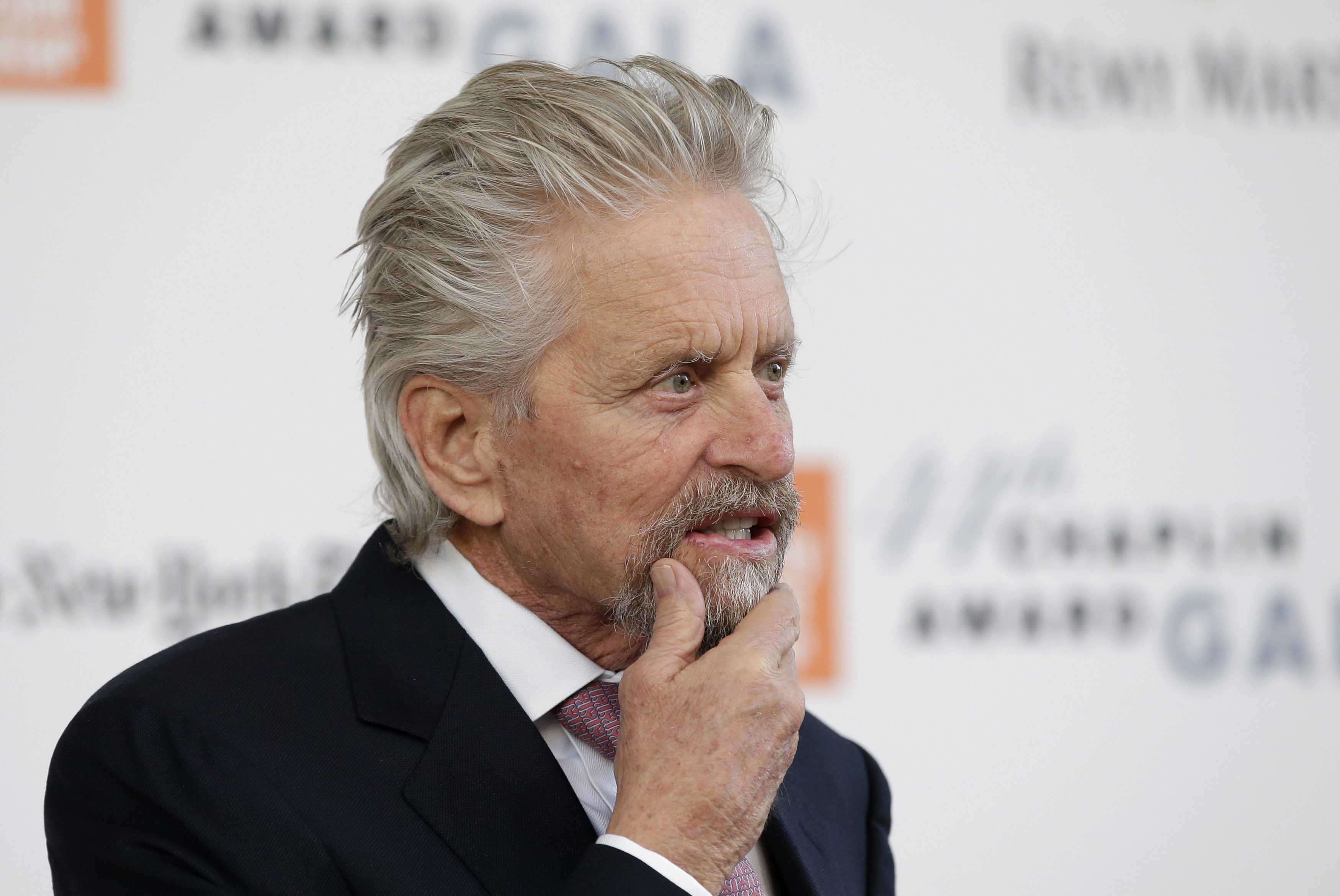 Była pracownica: Michael Douglas onanizował się przede mną