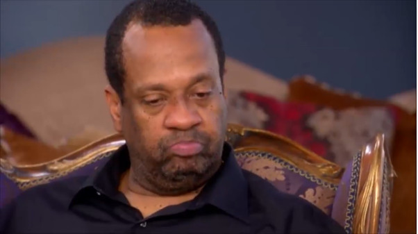 Brat Whitney Houston przyznał, że wciągnął ją w narkotyki