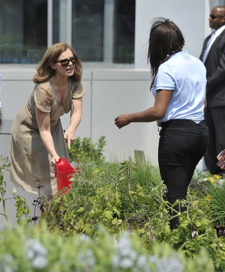 Obama udzielała rad Pierwszej Damie Francji (FOTO)