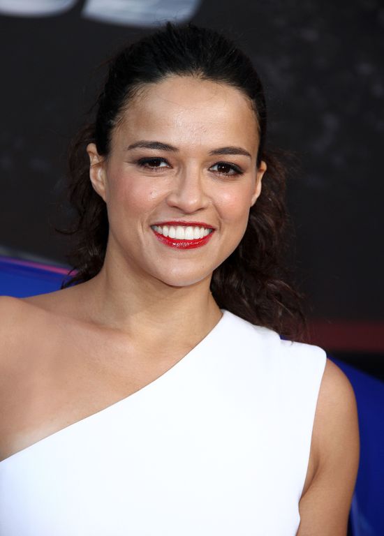 Michelle Rodriguez bez makijażu