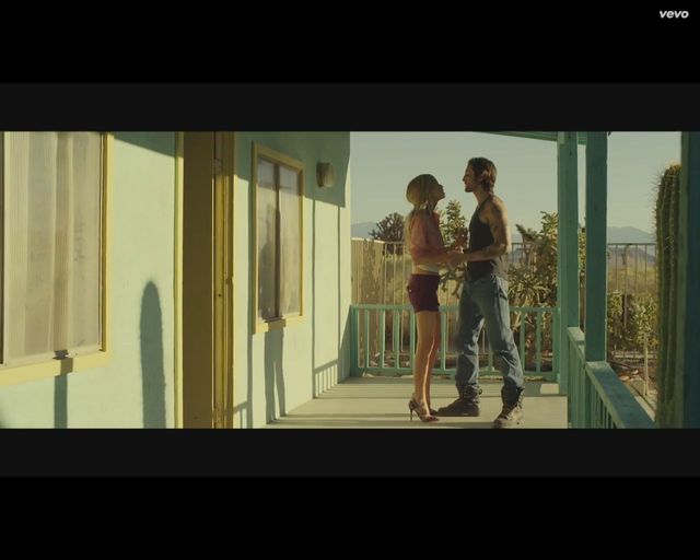 Bardzo amerykańska Magda Mielcarz w nowym klipie [VIDEO]