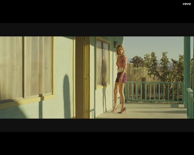 Bardzo amerykańska Magda Mielcarz w nowym klipie [VIDEO]