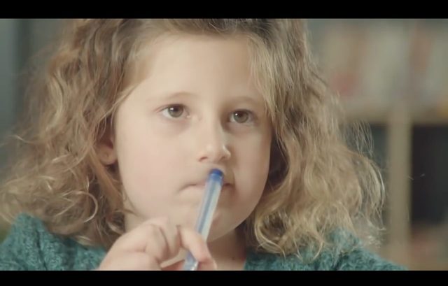 WOW. Ta świąteczna reklama IKEA da rodzicom do myślenia WOW. Ta świąteczna reklama IKEA da rodzicom do myślenia