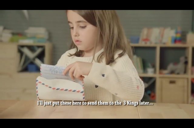 WOW. Ta świąteczna reklama IKEA da rodzicom do myślenia WOW. Ta świąteczna reklama IKEA da rodzicom do myślenia