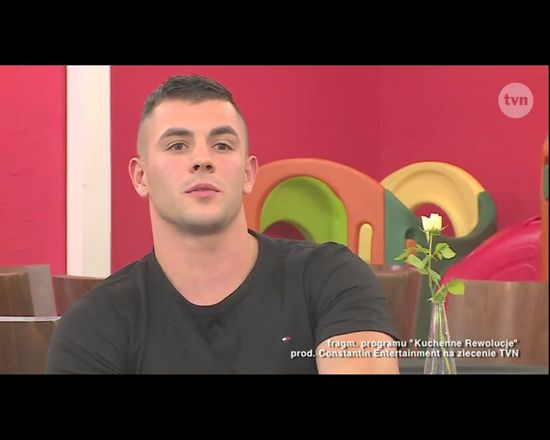 Mikołaj z Kuchennych Rewolucji wzbudził sensację swą urodą