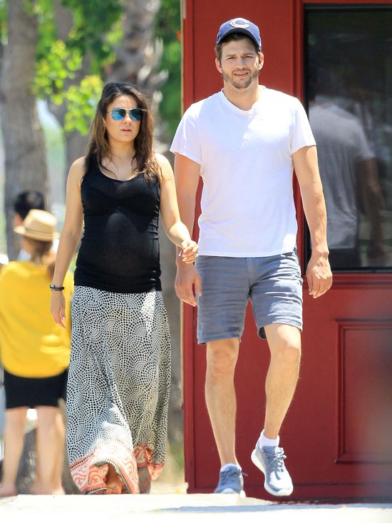 Mila Kunis skomentowała plotki o ślubie (VIDEO) Mila Kunis skomentowała plotki o ślubie (VIDEO)