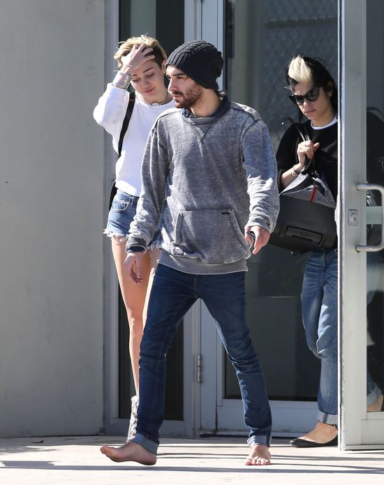 Miley Cyrus i Kellan Lutz spędzili razem dzień na Bahamach! Miley Cyrus i Kellan Lutz spędzili razem dzień na Bahamach!