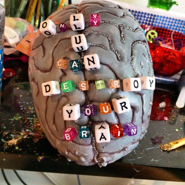 Miley Cyrus zmienia zawód? (FOTO)