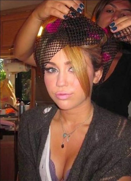 Miley Cyrus i jej seksualna otwartość (VIDEO)