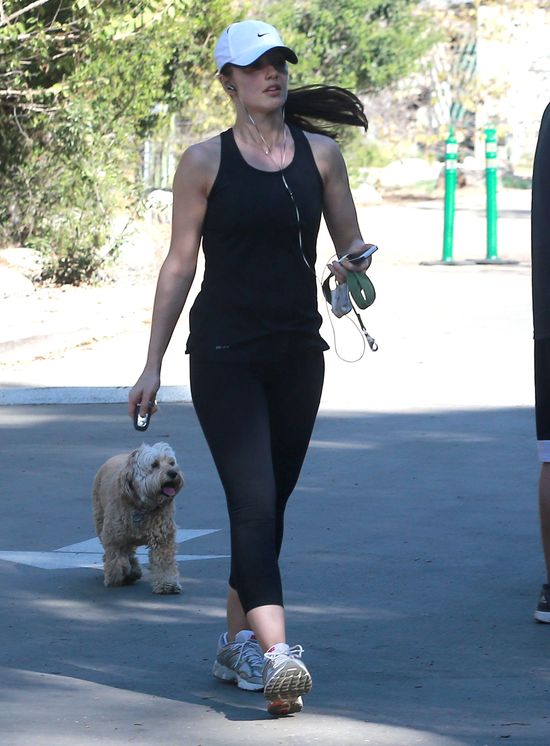 Minka Kelly bez makijażu - jest się, czym zachwycać?