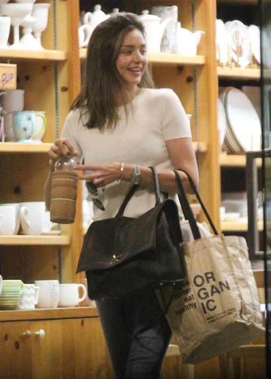 Miranda Kerr z chłopakiem i synkiem (FOTO)