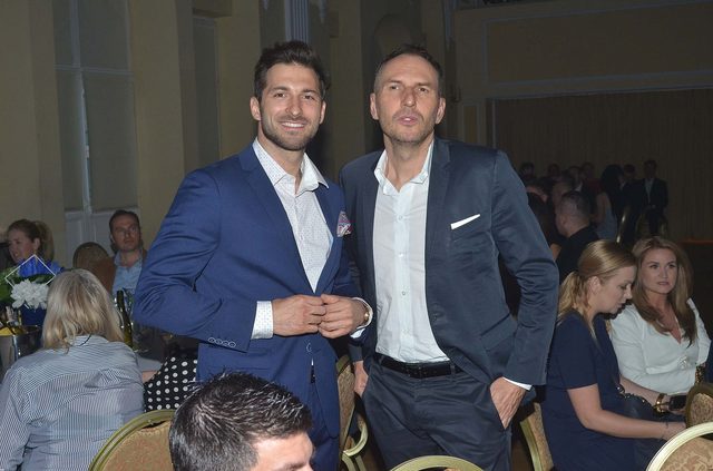 Wybory Miss Warszawy - kandydatki i celebryci na imprezie (FOTO) Wybory Miss Warszawy - kandydatki i celebryci na imprezie (FOTO)