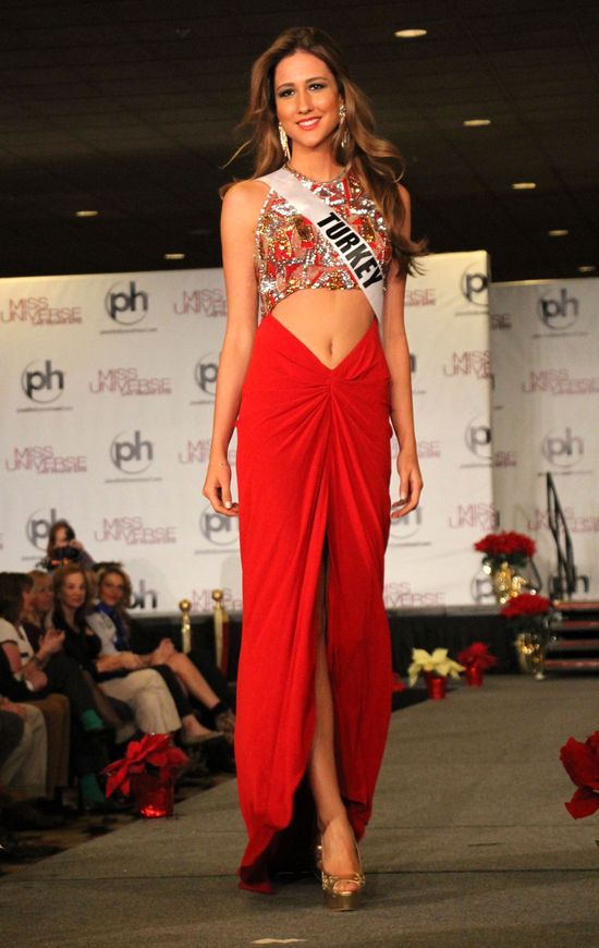 Marcelina Zawadzka i inne kandydatki do tytułu Miss Universe