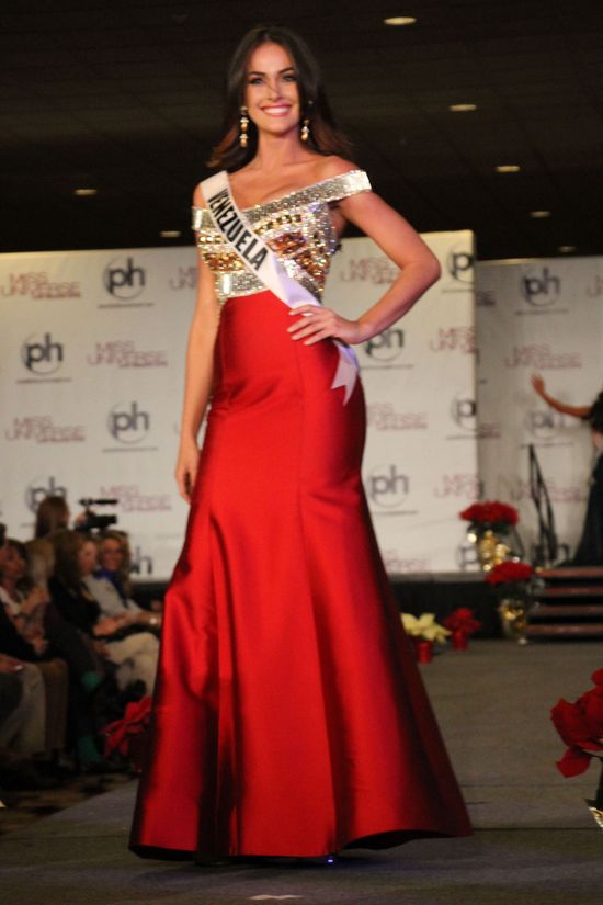 Marcelina Zawadzka i inne kandydatki do tytułu Miss Universe