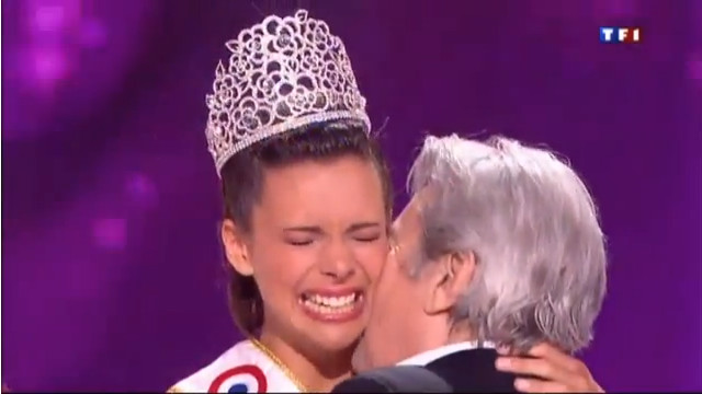 Marine Lorphelin, Miss Francji jest zbyt biała (FOTO) Marine Lorphelin, Miss Francji jest zbyt biała (FOTO)