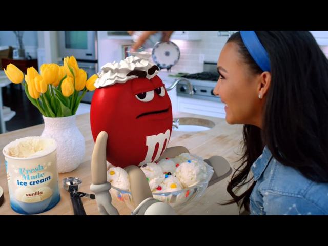  Naya Rivera w reklamie M&M'S [VIDEO]