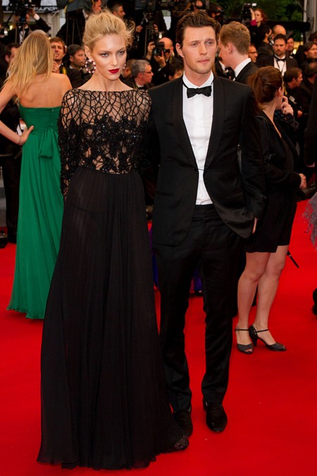 Supermodelki na czerwonym dywanie w Cannes (FOTO)