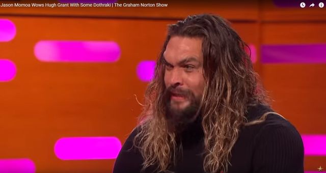 Jak Jason Momoa mówi w języku Dothraki do kobiety... (VIDEO)