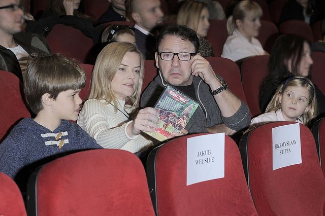 Richardson i Zamachowski zabrali dzieci na premierę filmu