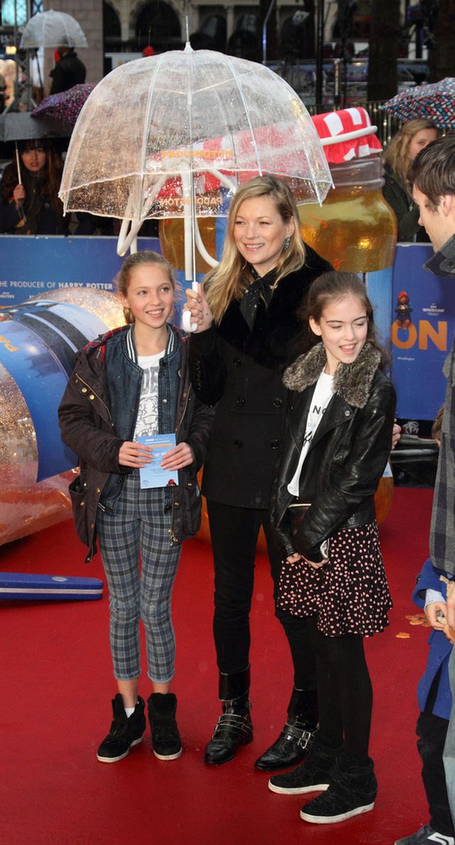 Córka Kate Moss z mamą na premierze (FOTO)