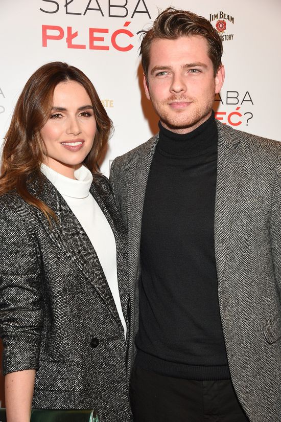 Marta Żmuda-Trzebiatowska z Kamilem Kulą na salonach (FOTO) Marta Żmuda-Trzebiatowska z Kamilem Kulą na salonach (FOTO)