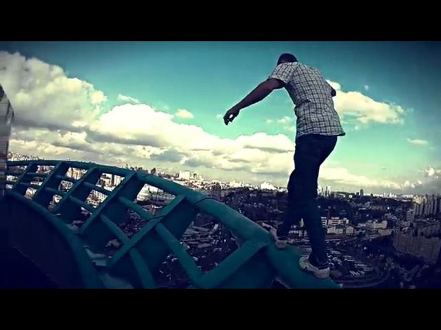 Mustang - Ukrainiec, który igra ze śmiercią [VIDEO]