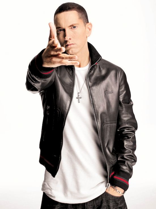 Eminem zapuścił brodę i jest NIE DO POZNANIA! (ZDJĘCIE)