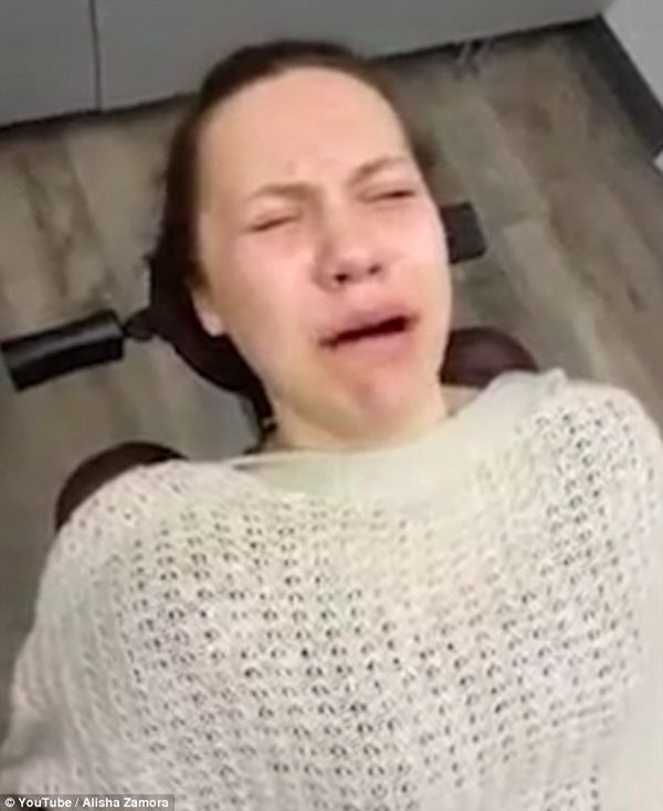 Po znieczuleniu myślała, że jest Kylie Jenner [VIDEO]