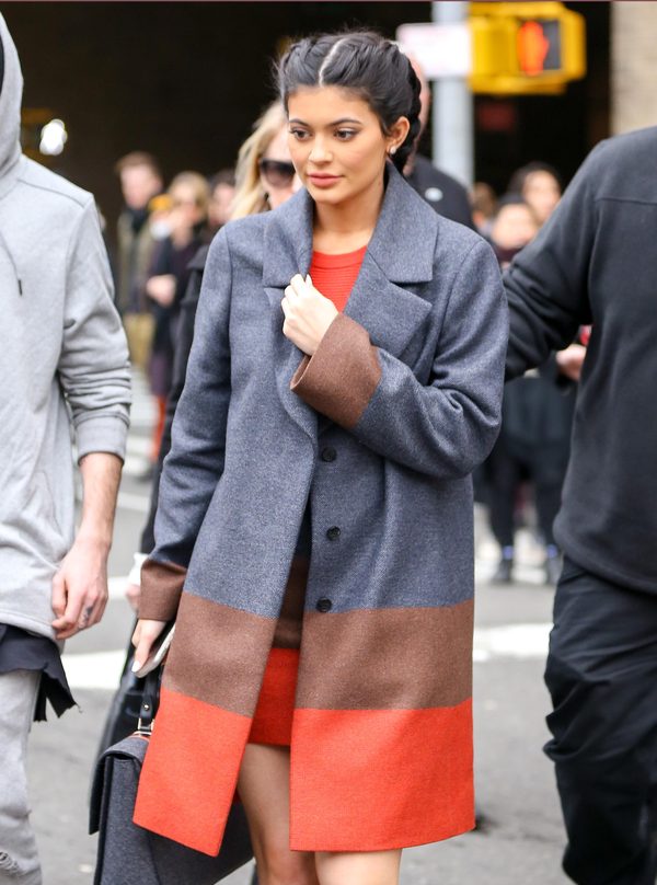 Po znieczuleniu myślała, że jest Kylie Jenner [VIDEO]