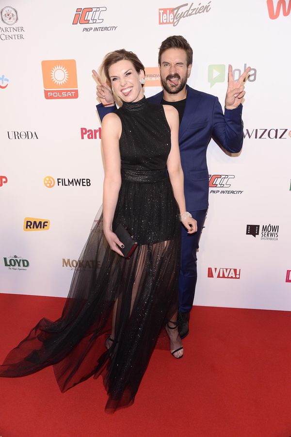 Gwiazdy na ściance na premierze Narzeczonego na niby (ZDJĘCIA)