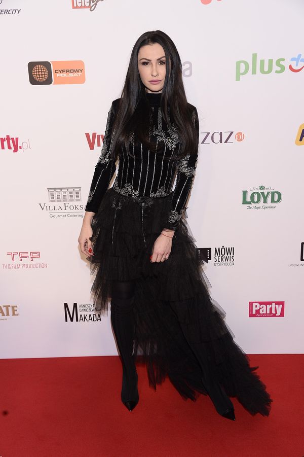 Gwiazdy na ściance na premierze Narzeczonego na niby (ZDJĘCIA)