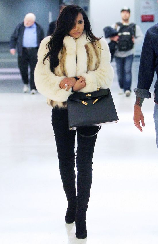 Naya Riviera niczym klon Kim Kardashian (FOTO)