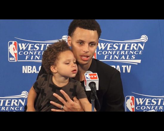 Córka Stephena Curry, gwiazdy NBA, skradła tacie wywiad