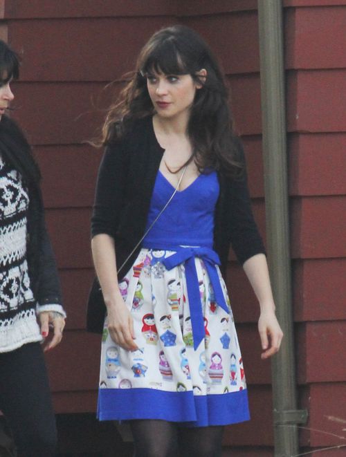 Słodka Zooey Deschanel podczas pracy (FOTO) Słodka Zooey Deschanel podczas pracy (FOTO)