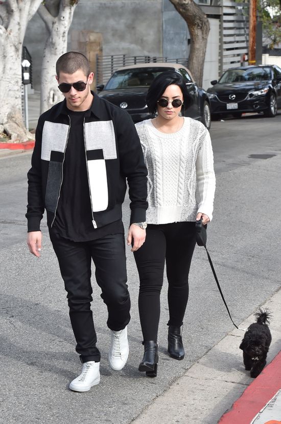Demi Lovato i Nick Jonas znaleźli się w szpitalu!