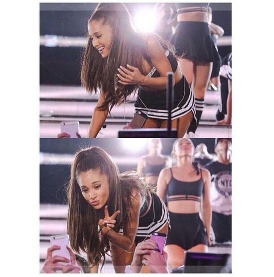 Nicki Minaj zaproponowała Grande i Cyrus... TRÓJKĄCIK! Nicki Minaj zaproponowała Grande i Cyrus... TRÓJKĄCIK!