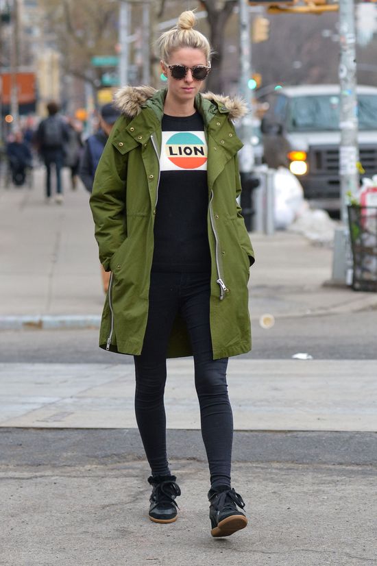 Paparazzi przyłapali ciężarną Nicky Hilton (FOTO) Paparazzi przyłapali ciężarną Nicky Hilton (FOTO)