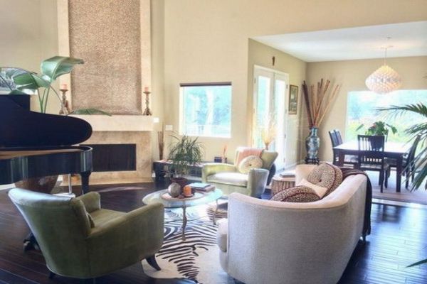 Nicole Scherzinger mieszka skromnie jak na gwiazdę (FOTO)