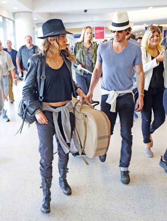 Miodowy miesiąc Nikki Reed i Iana Somerhaldera trwa Miodowy miesiąc Nikki Reed i Iana Somerhaldera trwa