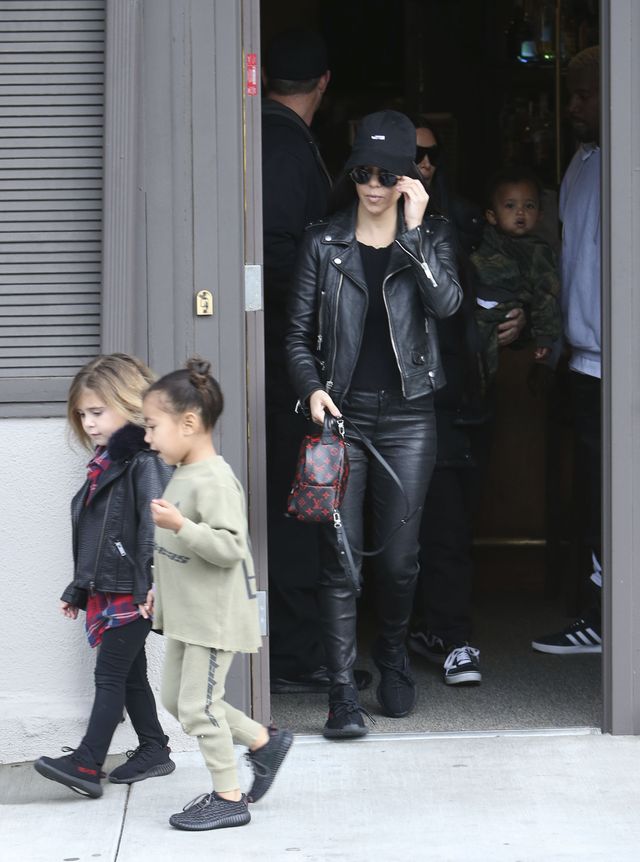 Nori West znów WYGRYWA INTERNETY swoją sceną na ulicy