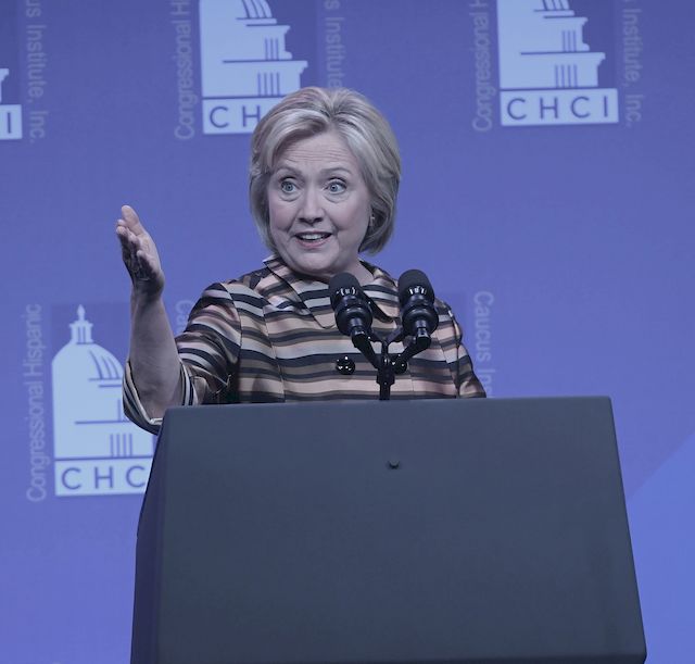 To zdjęcie z Hillary Clinton pokazuje dramat naszego społeczeństwa To zdjęcie z Hillary Clinton pokazuje dramat naszego społeczeństwa