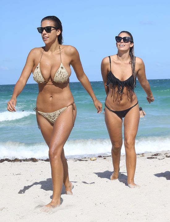 Fashioniski zakochane w bikini (FOTO) Fashioniski zakochane w bikini (FOTO)