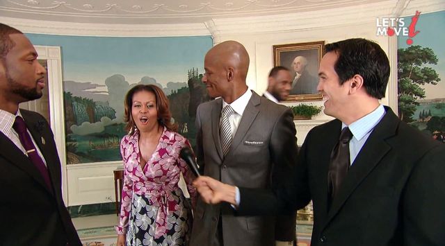 Dziwaczne zachowanie Michelle Obamy [VIDEO]