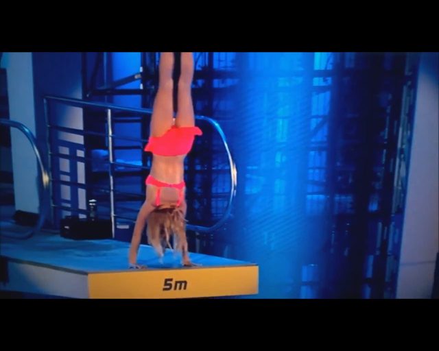 Wpadka Oli Ciupy w Celebrity Splash, spadły jej majtki VIDEO Wpadka Oli Ciupy w Celebrity Splash, spadły jej majtki VIDEO