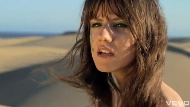 Olivia Anna Livka rozchorowała się na planie klipu 