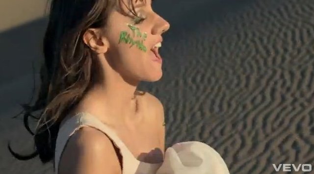 Olivia Anna Livka rozchorowała się na planie klipu 