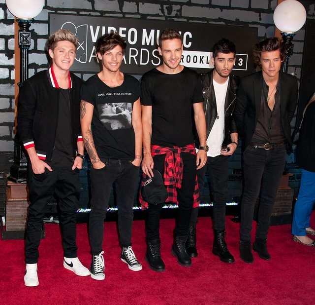 Z ostatniej chwili - Zayn Malik ODSZEDŁ z One Direction Z ostatniej chwili - Zayn Malik ODSZEDŁ z One Direction